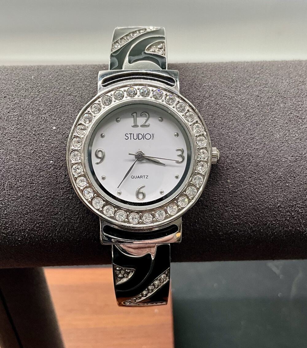 Studio Womenโs Watch Quartz Analog 29mm Rhinestones Cuff Size 6.5โ Working Cond.